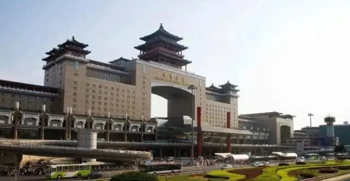 长春国贸学校铁道运输服务专业学生参加北京铁路局丰台站、西站教学实训！